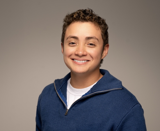 Headshot of Max Estribi